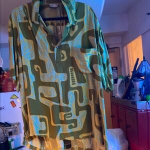 Manuhealii Green and Yellow Dress Shirt with Bold Design